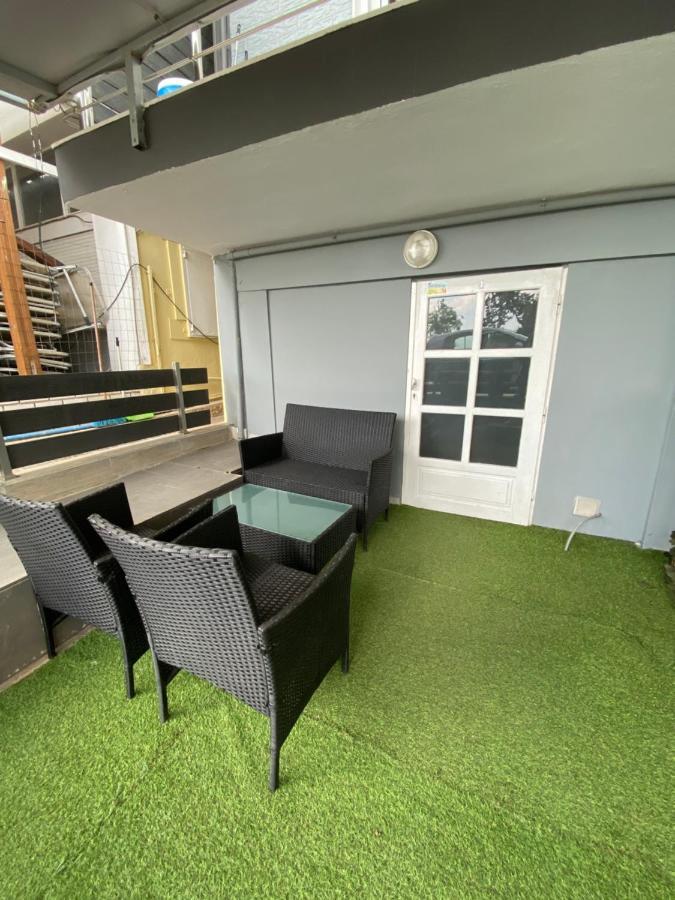 Totem Apartments Nea Plagia Ngoại thất bức ảnh